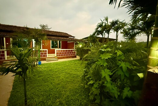 RAINHILLS HOLIDAY RESORT