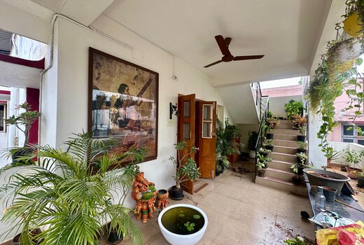 Manasa s Retreat
Peaceful Home for Positive Guests