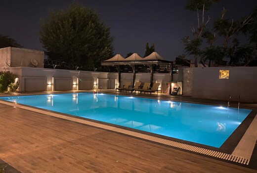 Elite Park Inn