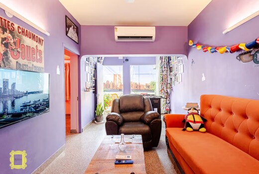 Friends Apartment - TV show theme stay