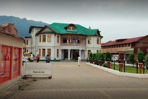 Hotel Malik Palace