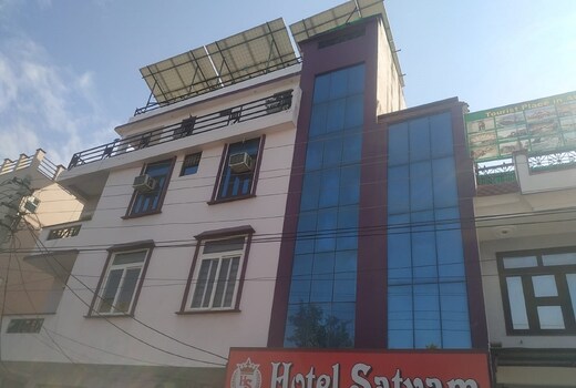 Hotel Satyam