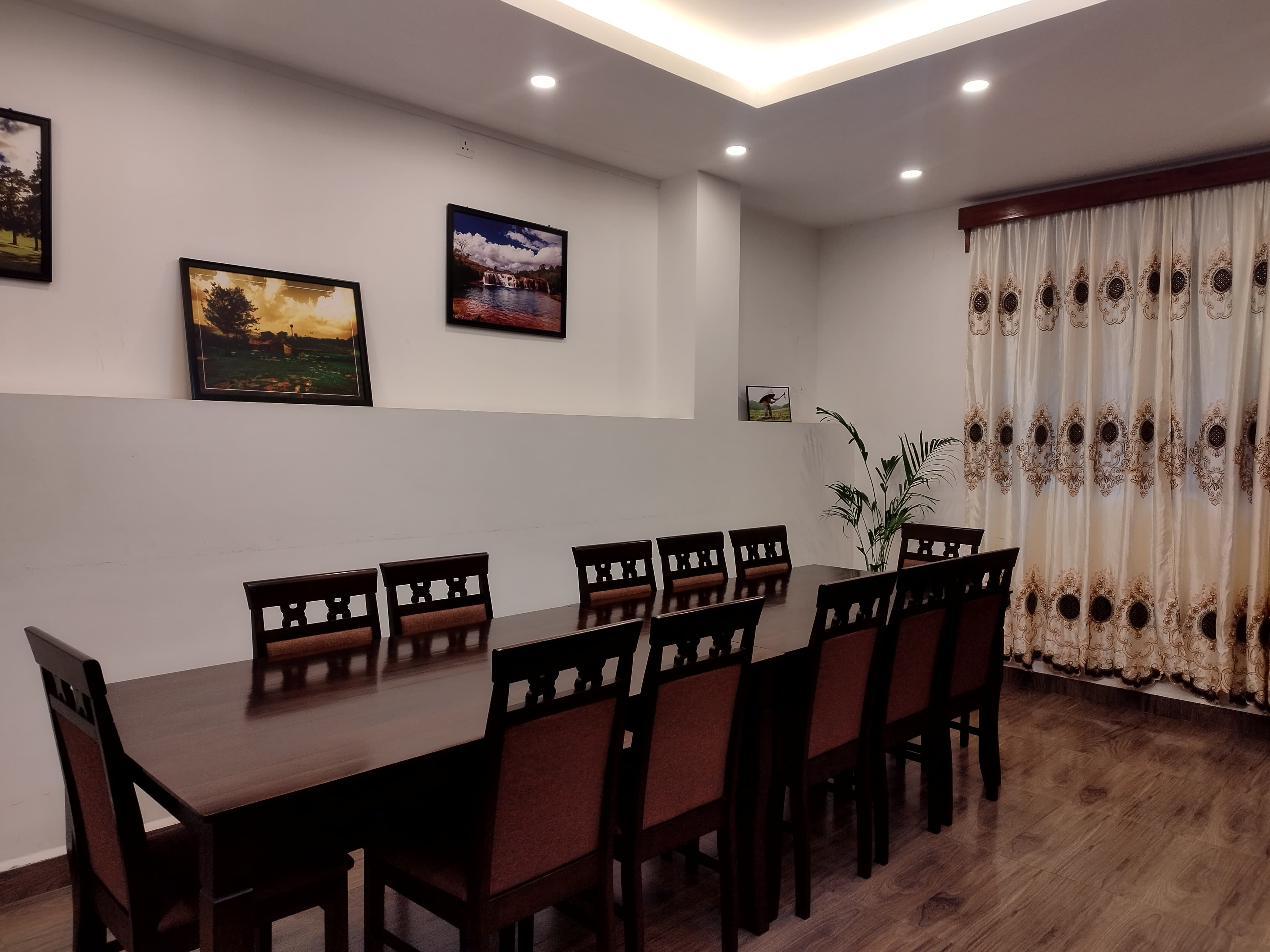 Main gallery