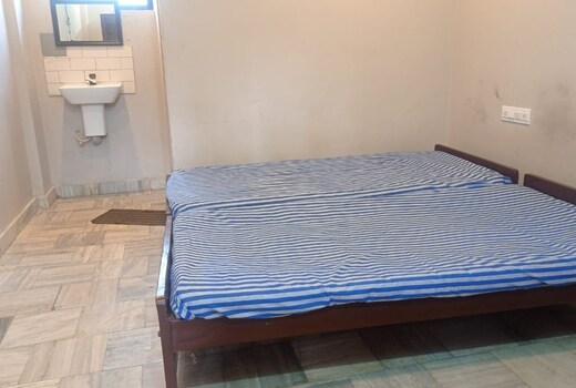 NEW HAPPY TOURIST HOME