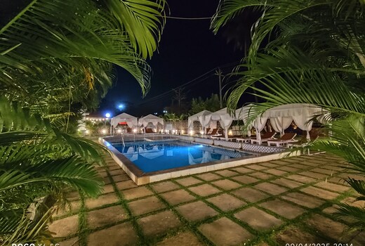 Dacha Resort