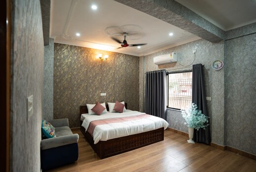 Shivshakti Entire 4 BHK Apartment