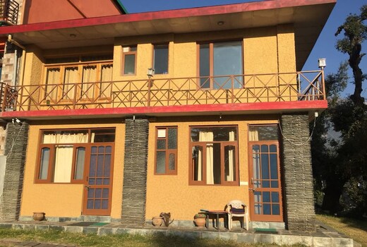 Oak Wood Villa