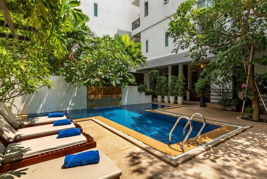 Wisteria Hotel