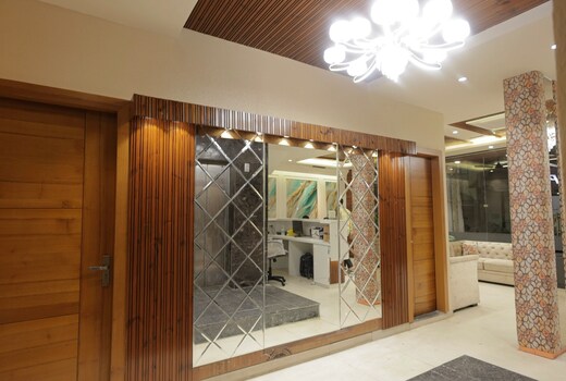 Main gallery