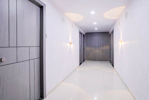 Hotel O Square Hotel