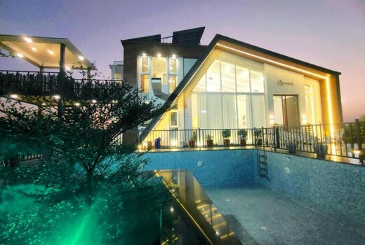 Shaw Estate Cozy Haven Villa by GRB