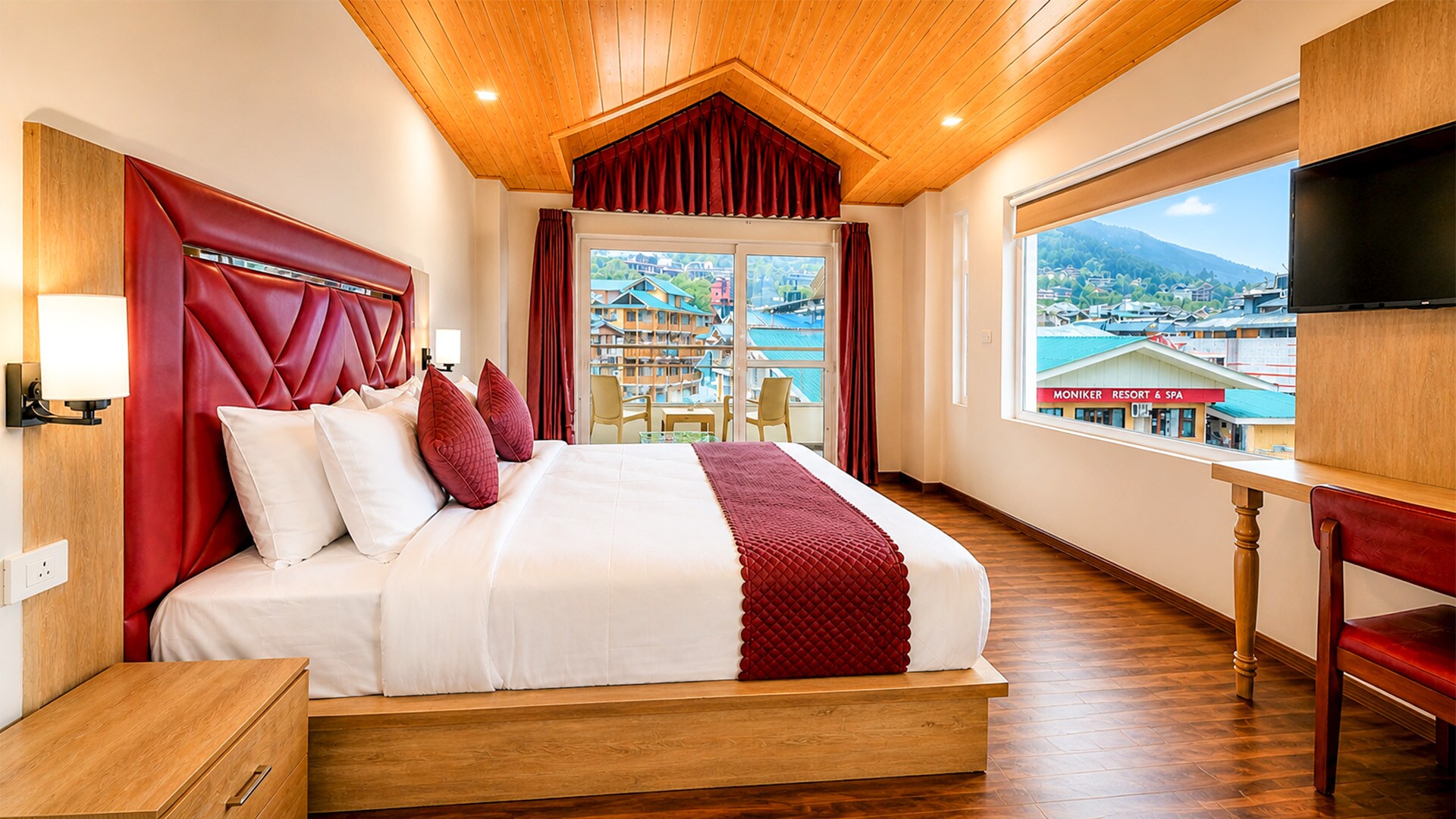 The Gold Leaf Manali