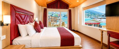 The Gold Leaf Manali A BBH Group of Hotels