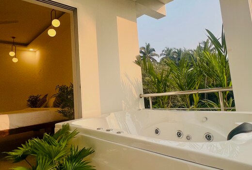 Shades Ivory - Agonda Beach Resort