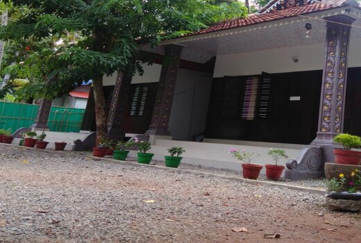 Munroe Coconut Homestay