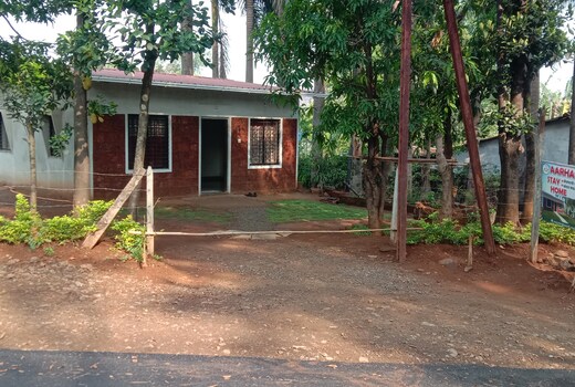 AARHAN HOME STAY AND JUNGAL SAFARI
