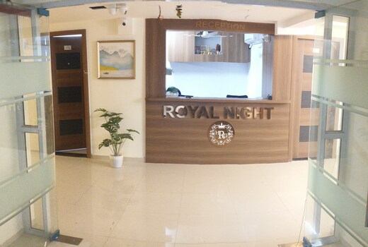 Hotel Royal night guesthouse