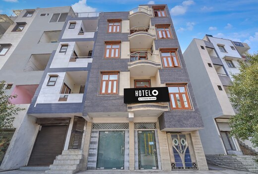 Flagship OYO Hotel Golden Key