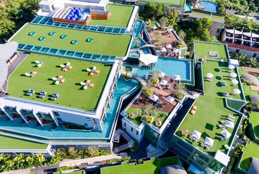 Crest Resort & Pool Villas Phuket