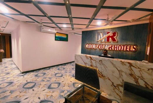 HOTEL MARUTI R