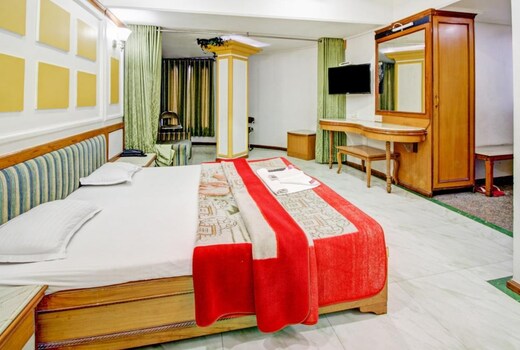 Hotel Unnati