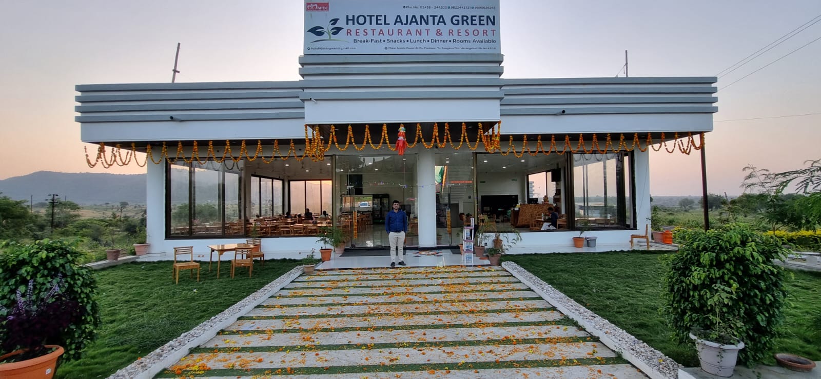HOTEL AJANTA GREEN RESTAURANT & RESORT