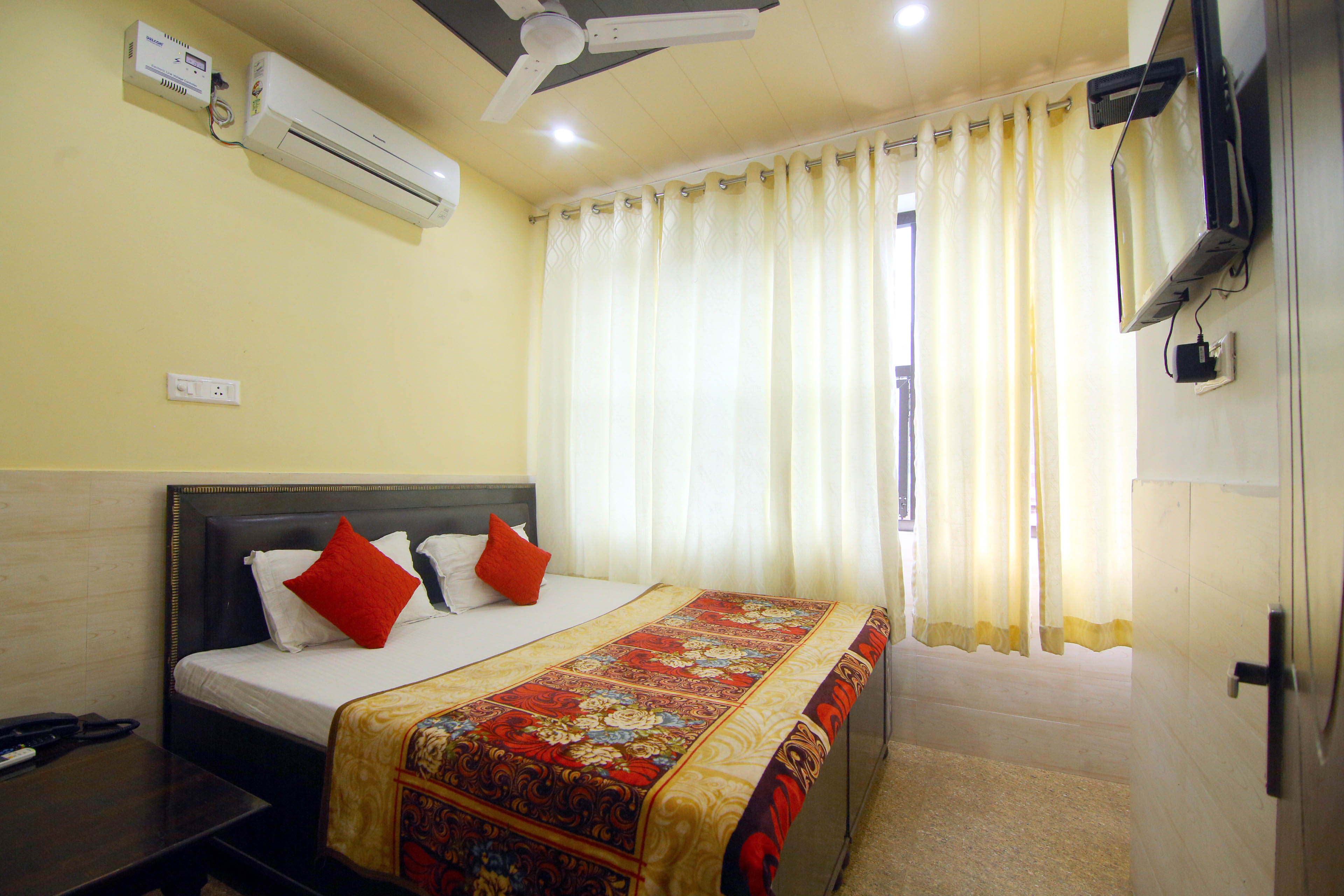 HOTEL GRAND CITY
