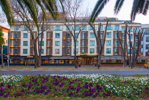 Dosso Dossi Hotels & Spa Downtown