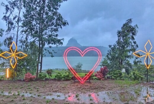 Angan Camps and Cottages, Pawana