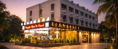 Saish Hotel