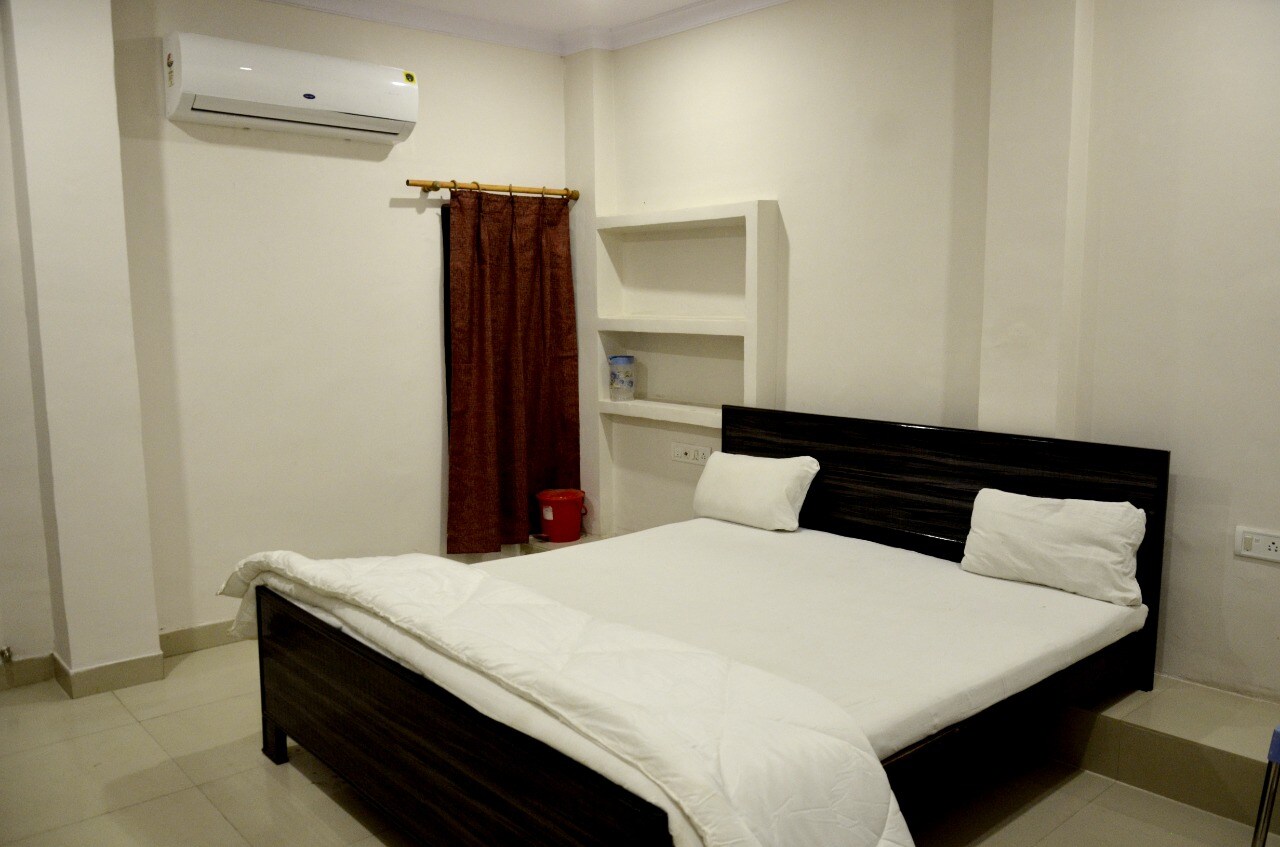 Hotel Atithi Niwas