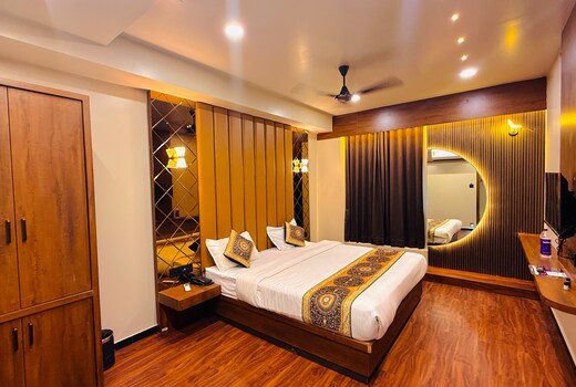 HOTEL RUDRA