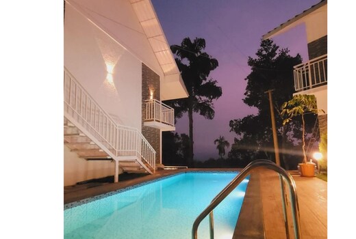 Aura Springs Resort