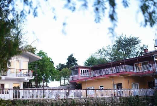 Kusum Kunj Hill Cottages