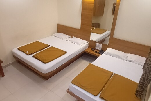 Shree Balaji Lodging