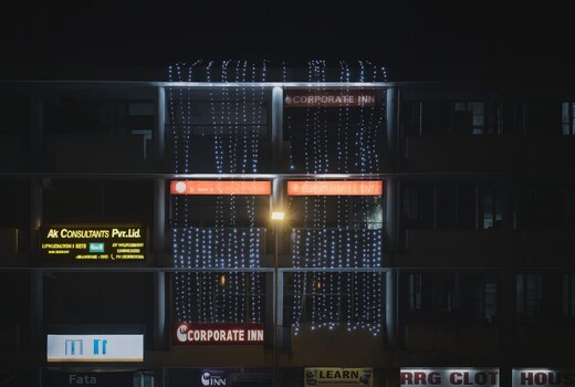 Hotel Corporate Inn