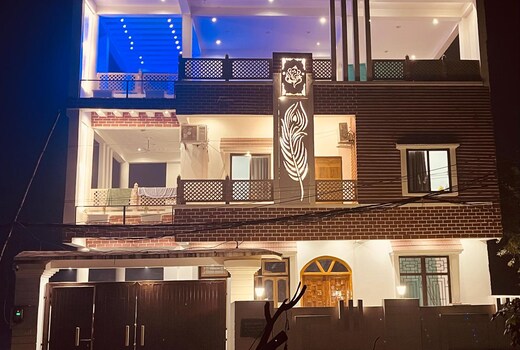 Hotel Om Krit Guest House