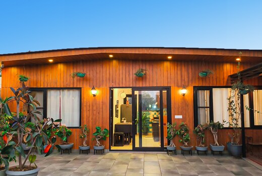 Vandana's Bed and Breakfast | Rooms & Wi-Fi