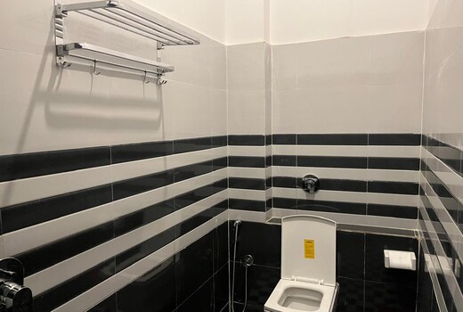 Hotel Astha Inn & Gardenia Restaurant