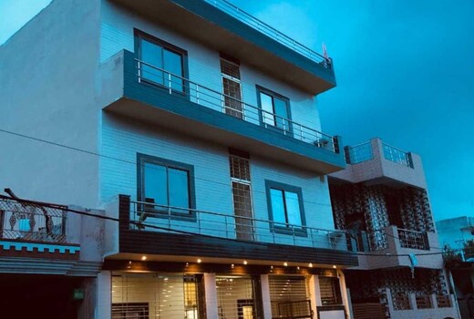 Hotel O Paradise In