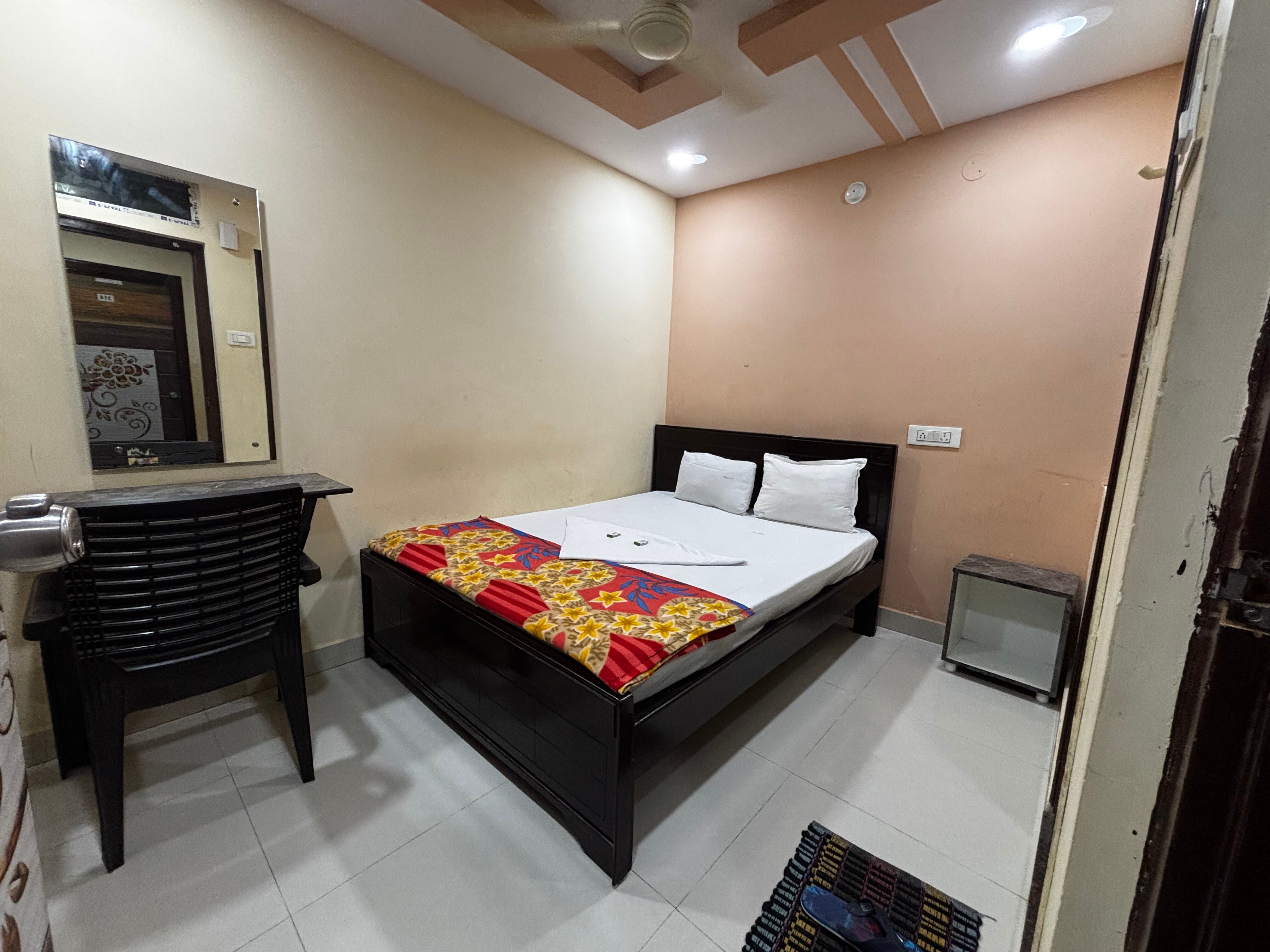 NIMANTRAN HOTEL