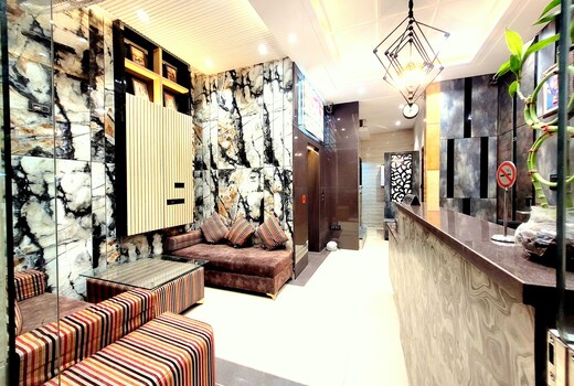 Hotel Krishna Regency