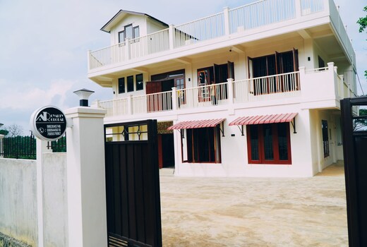 Royalty Global Homestay