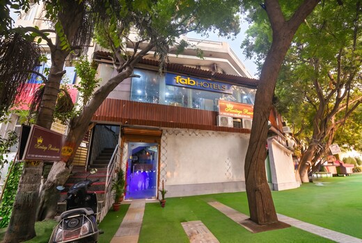 FabHotel Heritage Residency