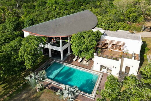 StayVista at The Leaf