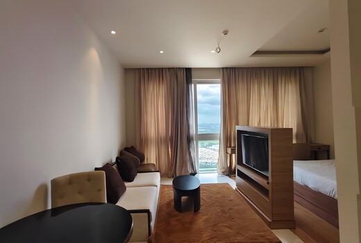 1RK Luxe Studio - Leela Residences in Bhartiya City
