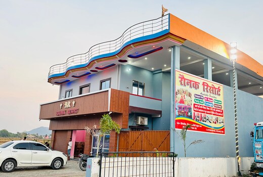 Raunak Resort