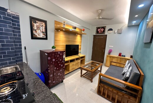Cozy Coastal Stay | Entire 1BHK Apartments