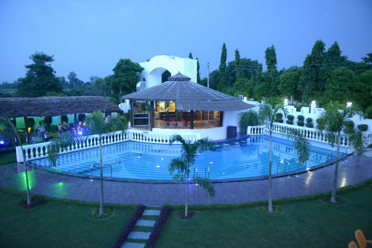 WILD CREST CLUB RESORT