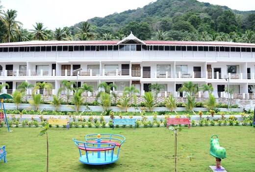 Orchard valley resort